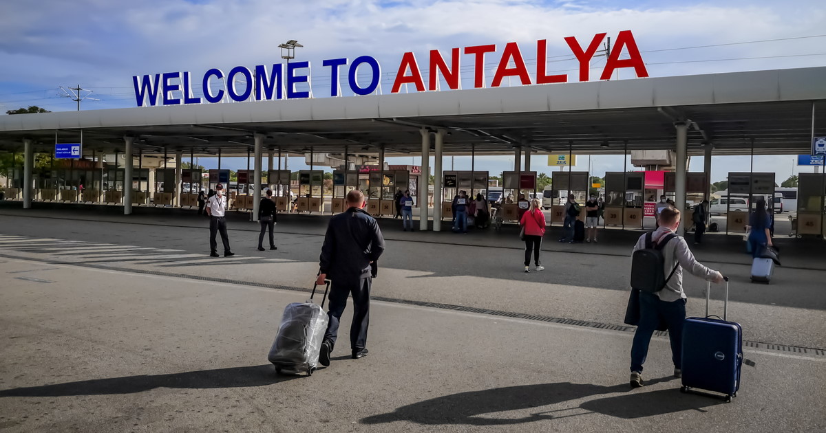 Antalya City Centre Überweisen